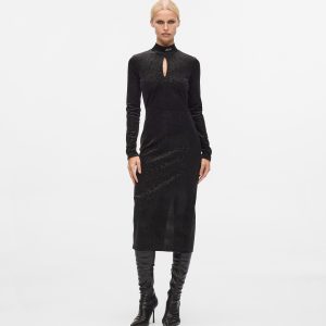 Sparkling velvet dress