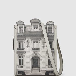 Exclusive Maison de Karl phone pouch