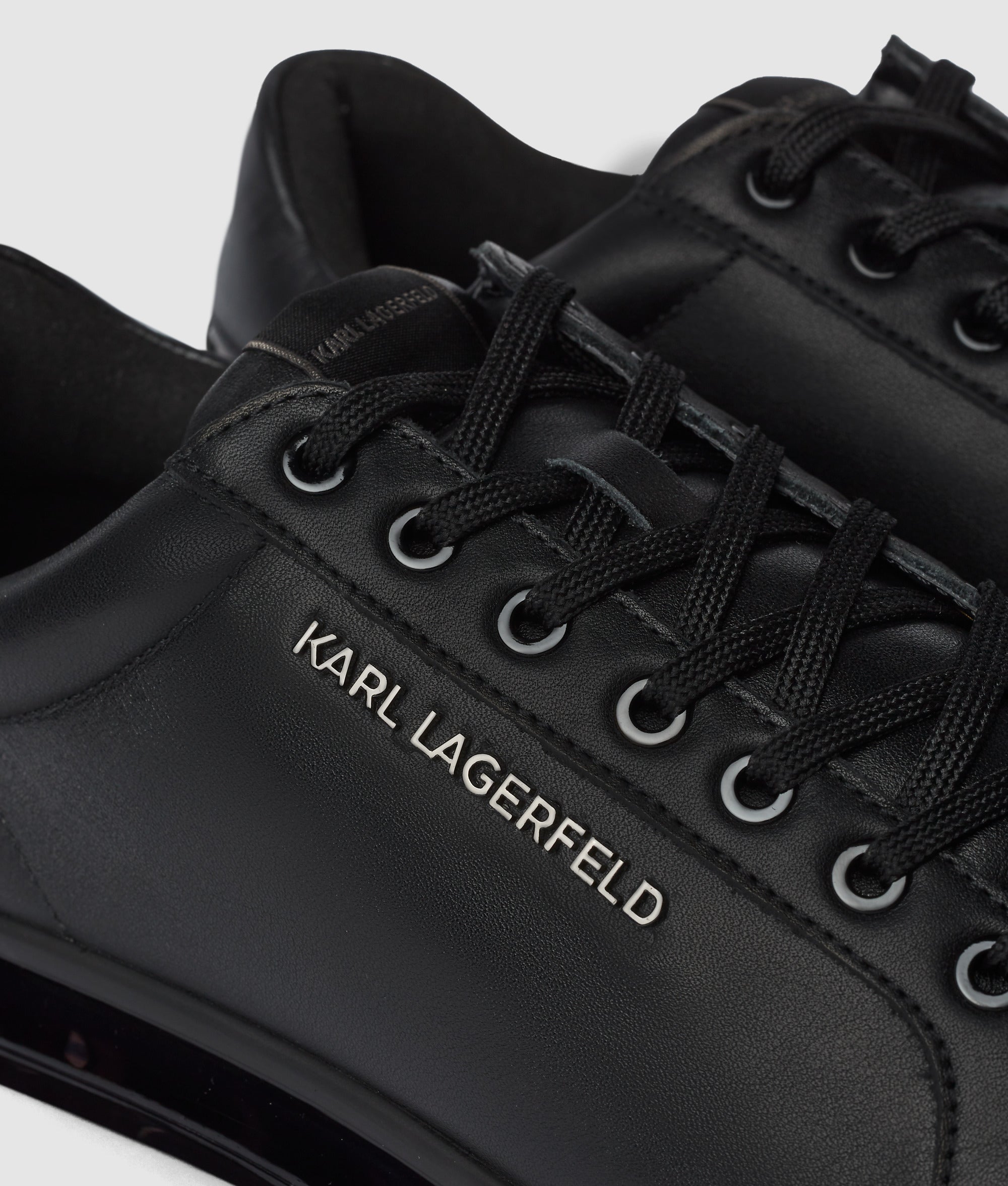 KAPRI KUSHION Lace Lthr - Image 5