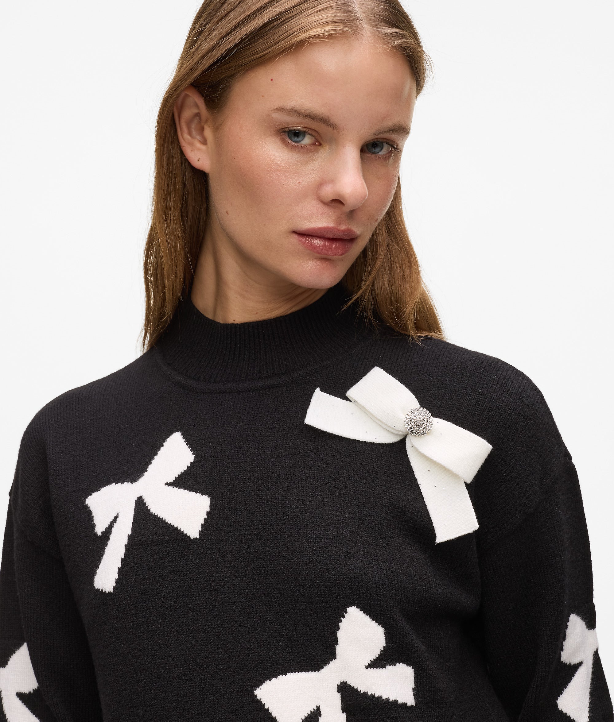 Exclusive bow sweater - Image 4